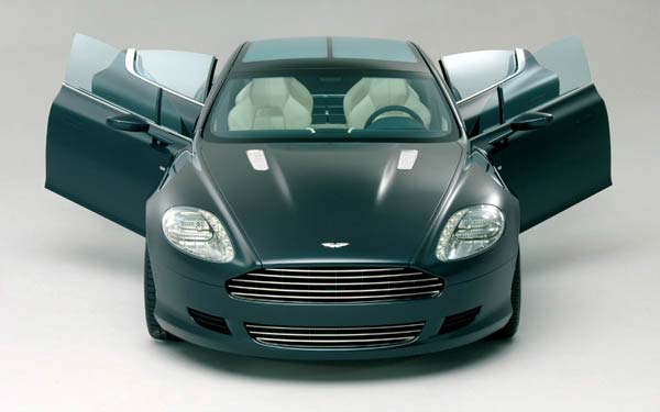  Aston Martin Rapide Concept 