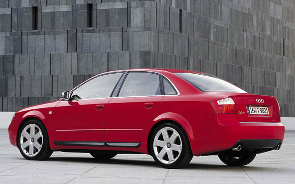  Audi S4  (2003-2004)