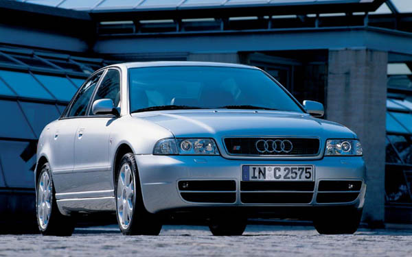  Audi S4  (1997-2002)