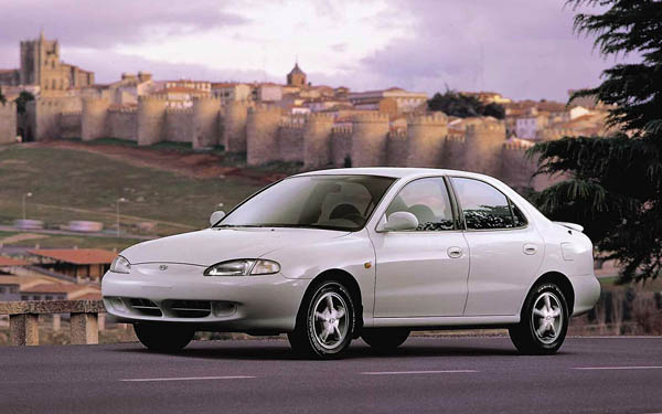 Hyundai Lantra (1991-1999)  #1