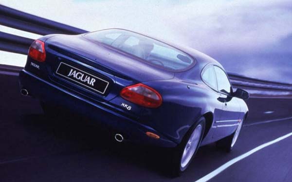  Jaguar XK  (1998-2005)