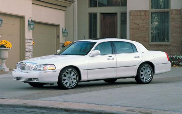 Lincoln Town Car (2002-2011)  #11