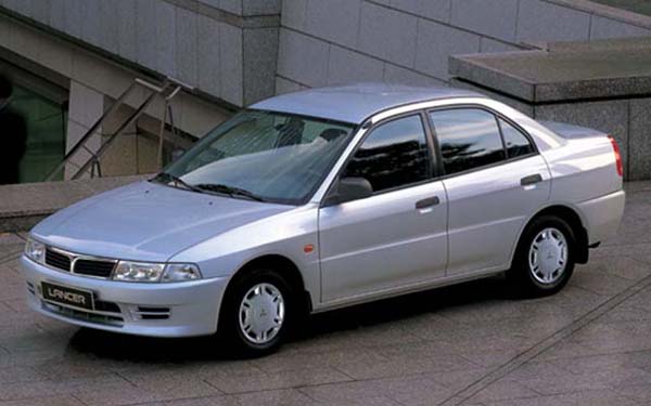  Mitsubishi Lancer  (1995-2003)