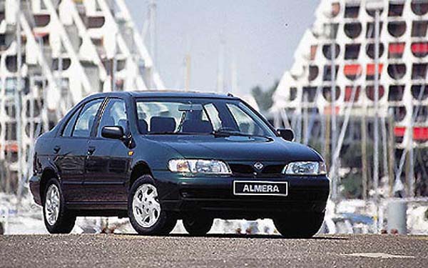  Nissan Almera Sedan  (1995-1999)