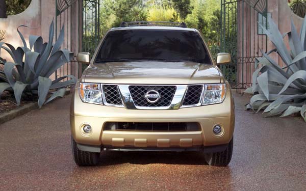  Nissan Pathfinder  (2005-2010)