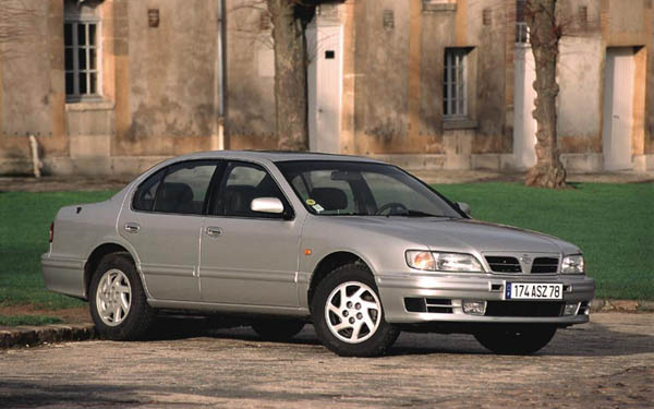 Nissan Maxima QX (1994-1999)  #1