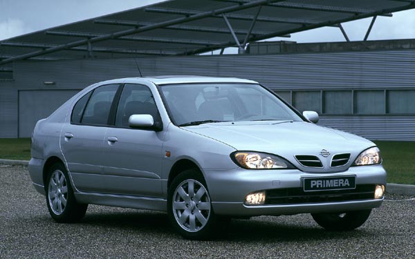 Nissan Primera Hatchback (1999-2001)  #31