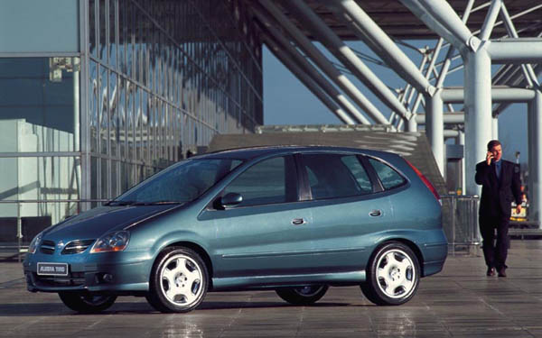 Nissan Almera Tino (2000-2005)  #1