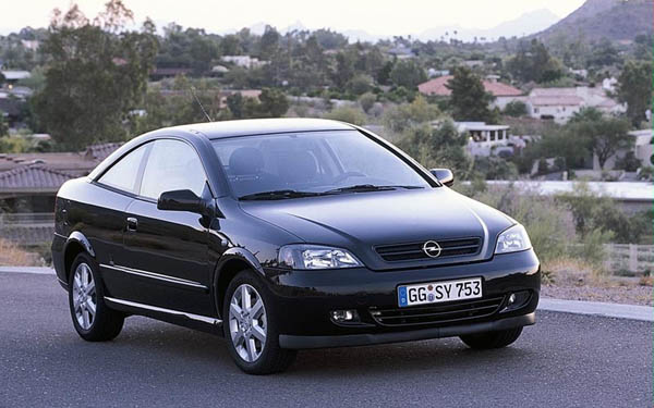  Opel Astra Coupe  (2000-2005)