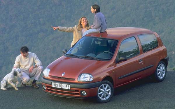  Renault Clio  (1998-2001)