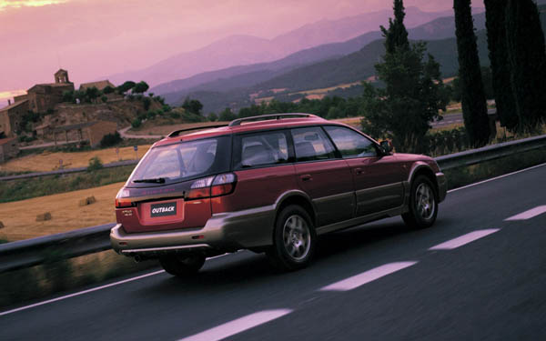  Subaru Legacy Outback  (2000-2002)