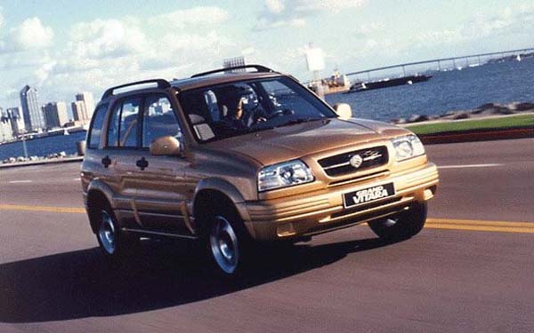 Suzuki Grand Vitara (1997-2002)  #1