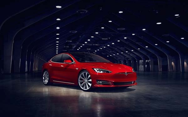 Tesla Model S (2016...)  #31