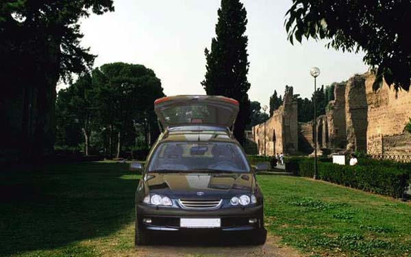  Toyota Avensis Wagon  (1997-2000)