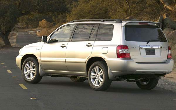  Toyota Highlander  (2004-2007)