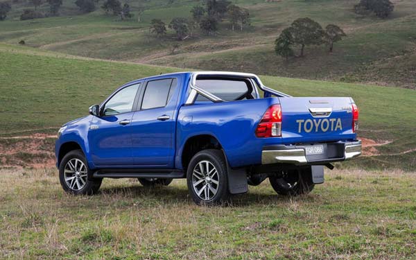 Toyota Hilux (2015-2020)  #62