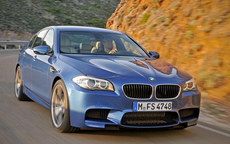  BMW M5  (2011-2013)