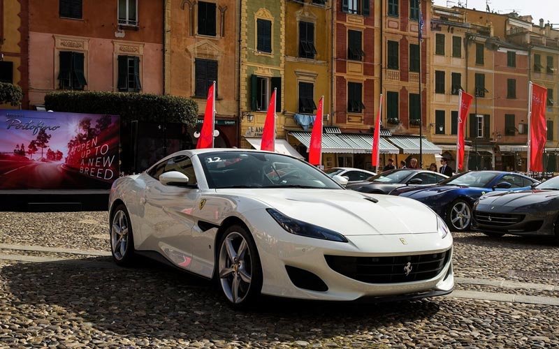  Ferrari Portofino 