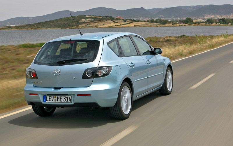  Mazda 3  (2004-2008)
