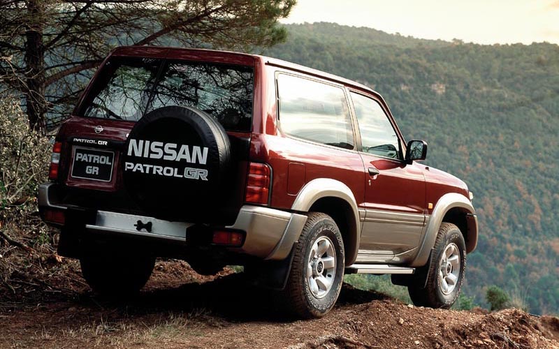  Nissan Patrol 3-Door  (2000-2003)