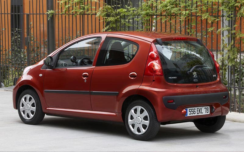  Peugeot 107  (2009-2011)