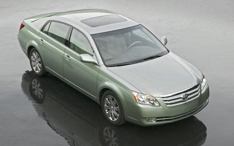  Toyota Avalon  (2005-2009)