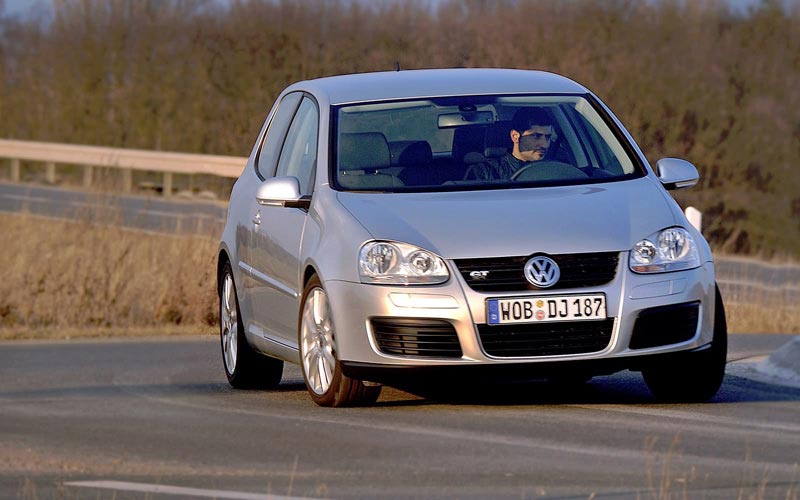  Volkswagen Golf GT  (2005-2008)