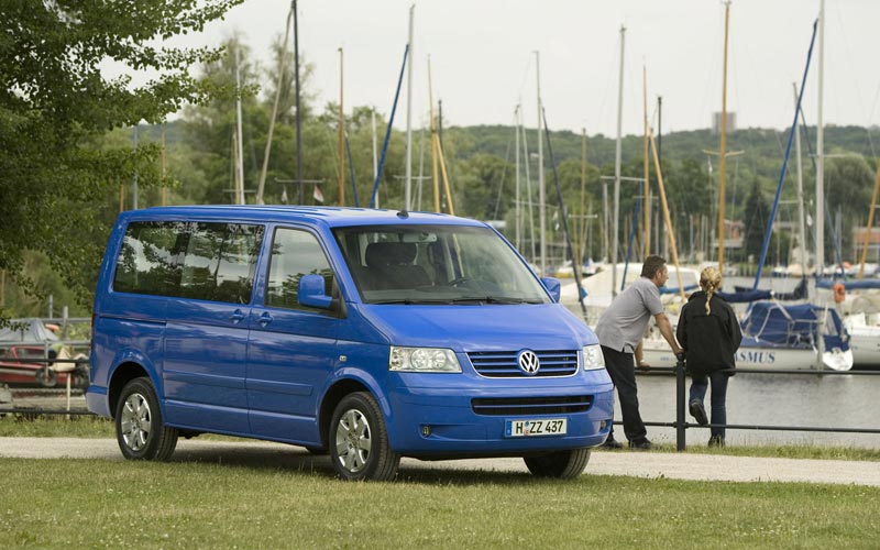  Volkswagen Multivan  (2003-2010)