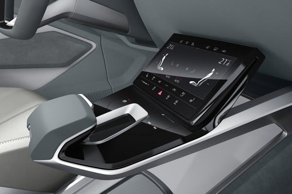   Audi E-tron Sportback Concept
