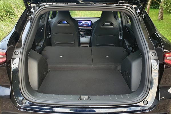 Интерьер салона Changan CS35 Max