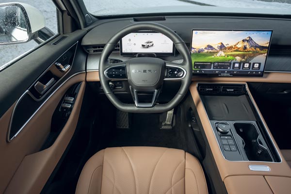 Интерьер салона Chery Tiggo 9
