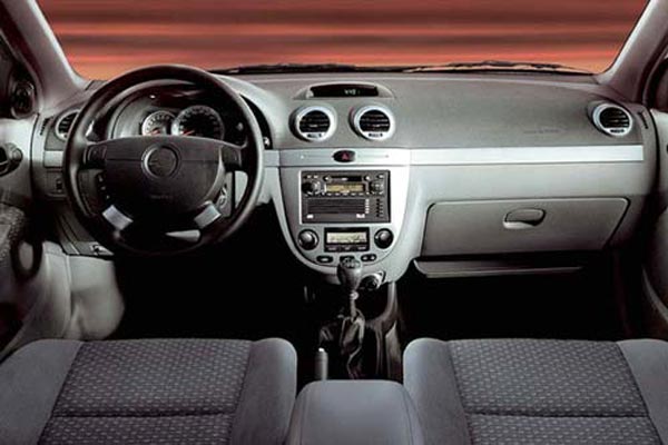   Chevrolet Lacetti Sedan