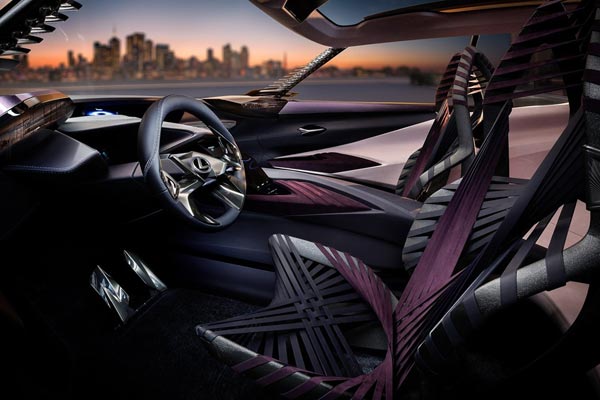   Lexus UX Concept