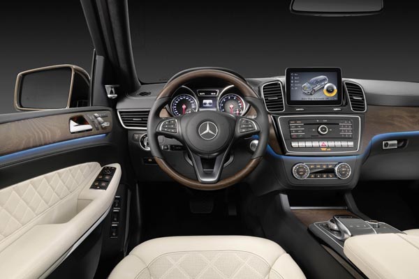   Mercedes GLS
