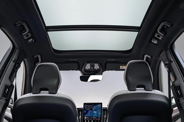 Интерьер салона Volvo XC60