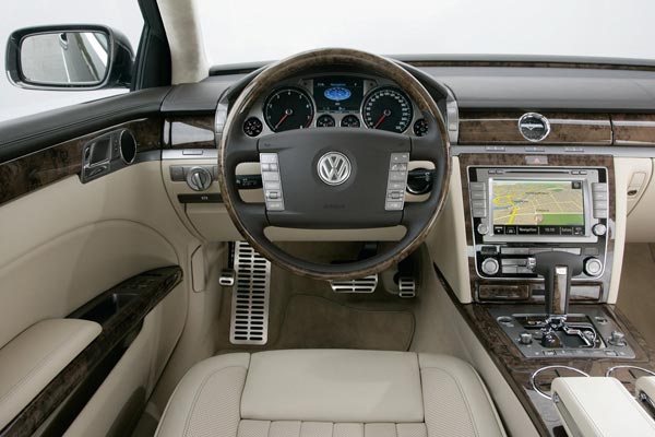   Volkswagen Phaeton
