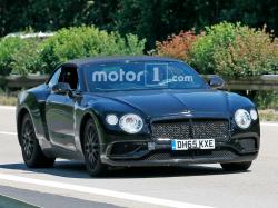 Bentley Continental GTC.  Motor1