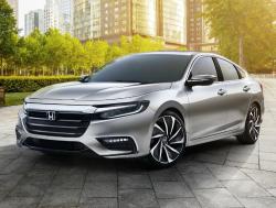 Honda Insight 2018.  Honda