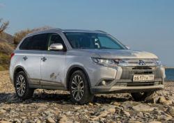 Mitsubishi Outlander.  Mitsubishi