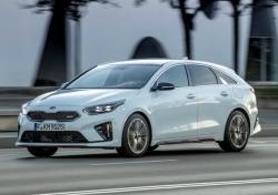 Kia ProCeed.  Kia