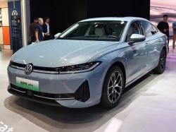 Volkswagen Passat. Фото Autohome