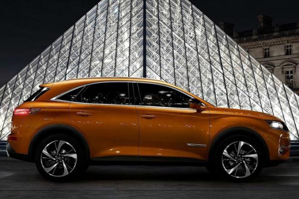DS 7 Crossback    - 2