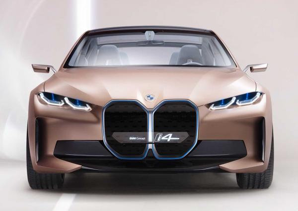 BMW Concept i4.  BMW