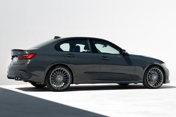 BMW 3-series    - 2