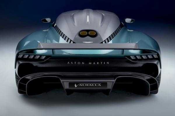 Aston Martin Valhalla    - 4