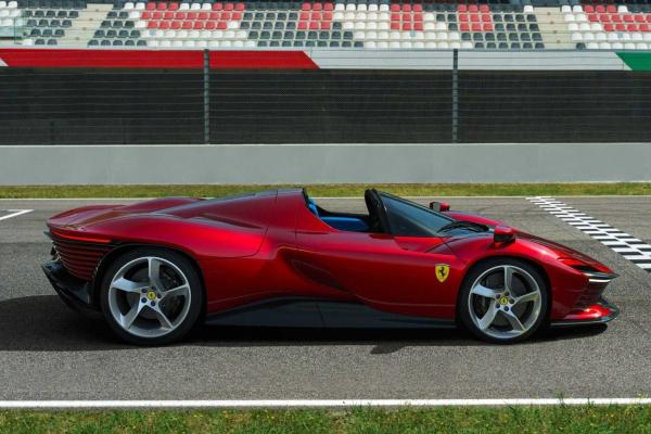 Ferrari     Icona - 1