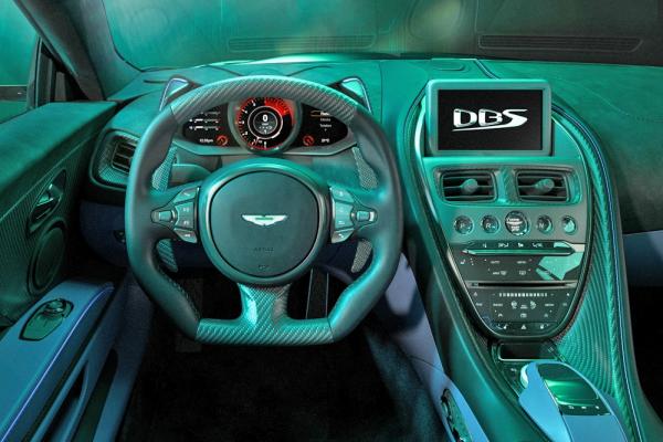 Aston Martin    DBS - 1