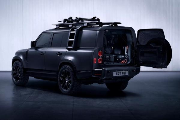 Land Rover ""  Defender  - 2