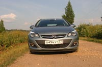 - Opel Astra Sports Tourer - 14