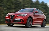 Alfa Romeo Stelvio Quadrifoglio (2017)